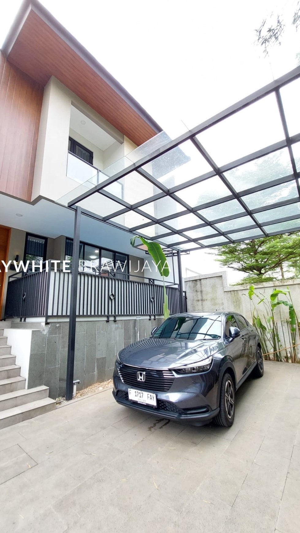 Townhouse dalam Kompleks Cavana Simatupang Area Cilandak