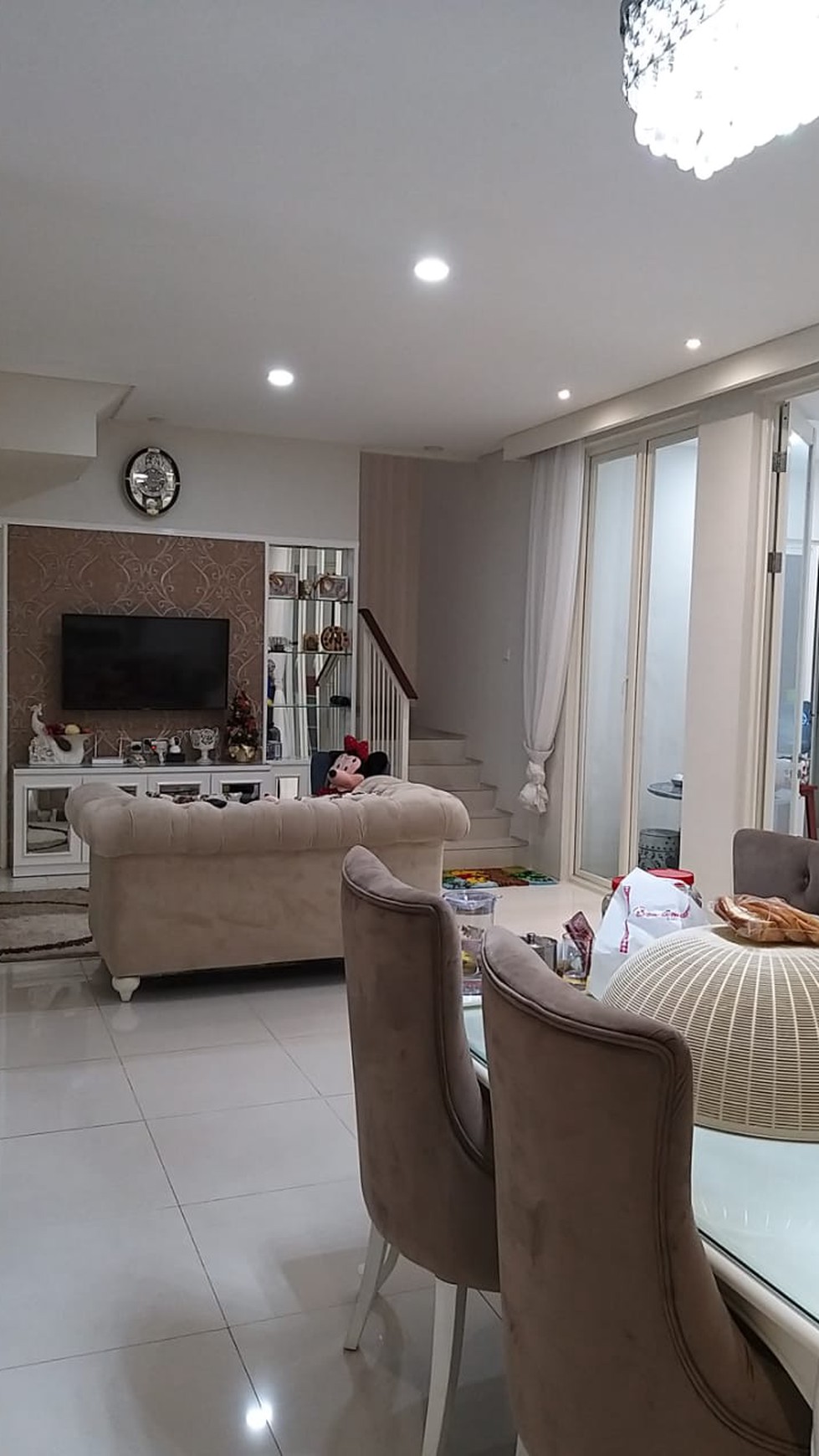 Rumah Grand Pakuwon South Victoria - Furnished Mewah Siap Huni 