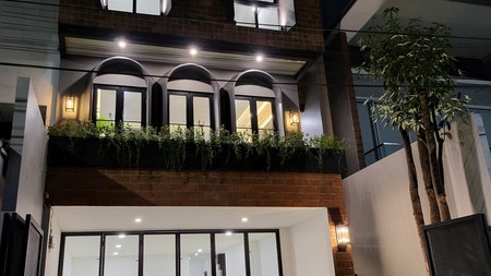 Rumah Brand New Pondok Indah 