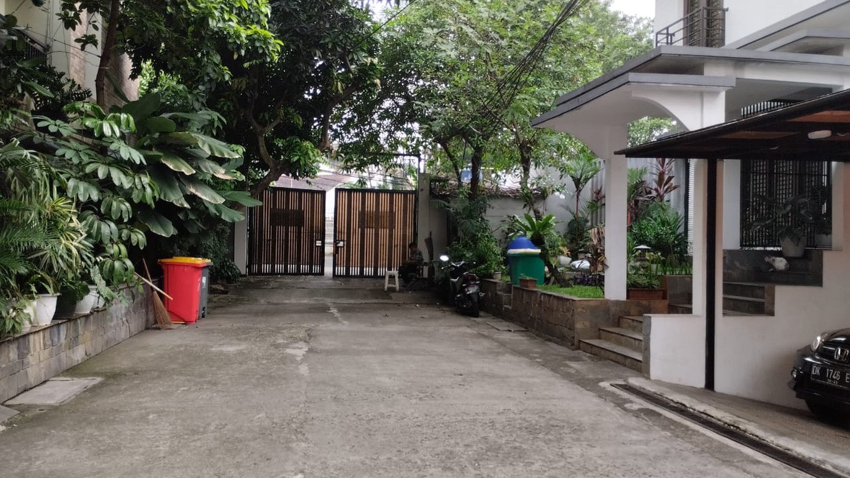 Rumah disewakan siap huni dalam Cluster Lebak Bulus 