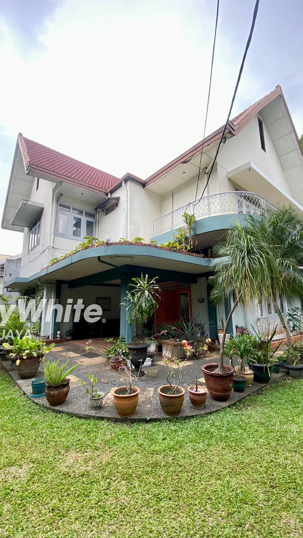 Rumah Lama Lokasi Prime Area Kebayoran Baru