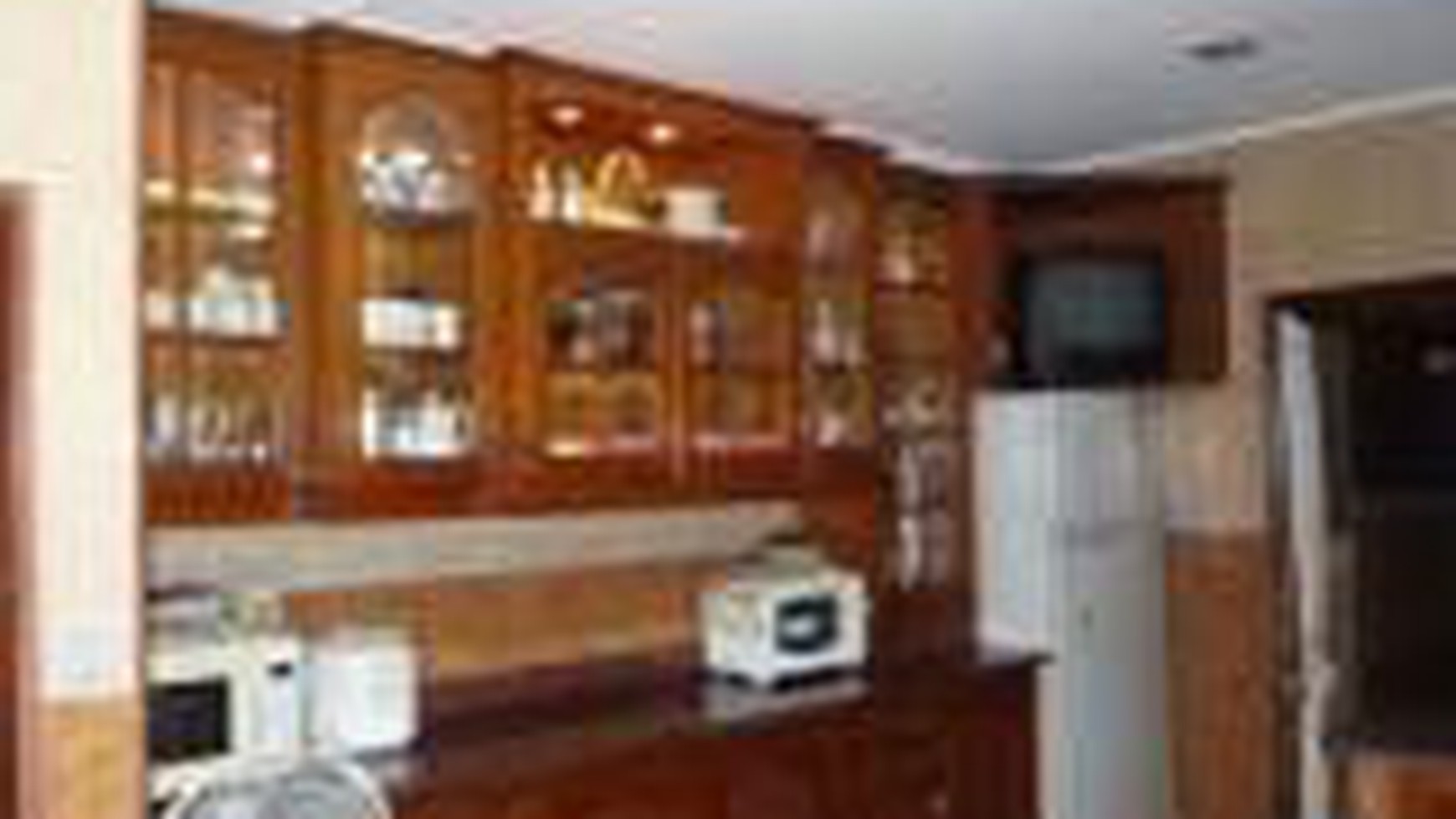 Rumah Gading Ayu-Kelapa Hibrida, Luas 14x17m2