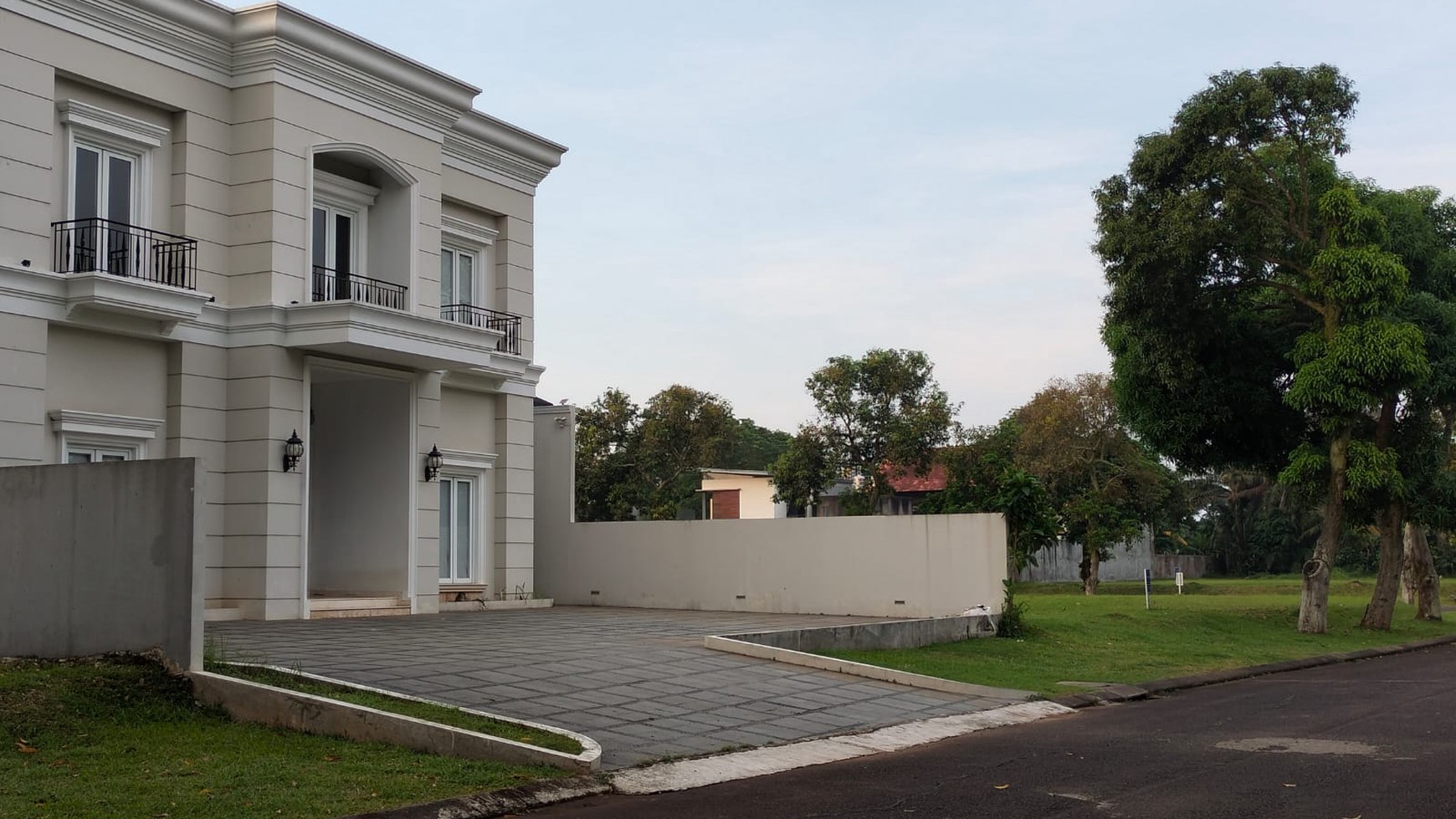 Kavling Golf Paramount Hill Residence,Gading Serpong,Kavling Exclusive,siap bangun.