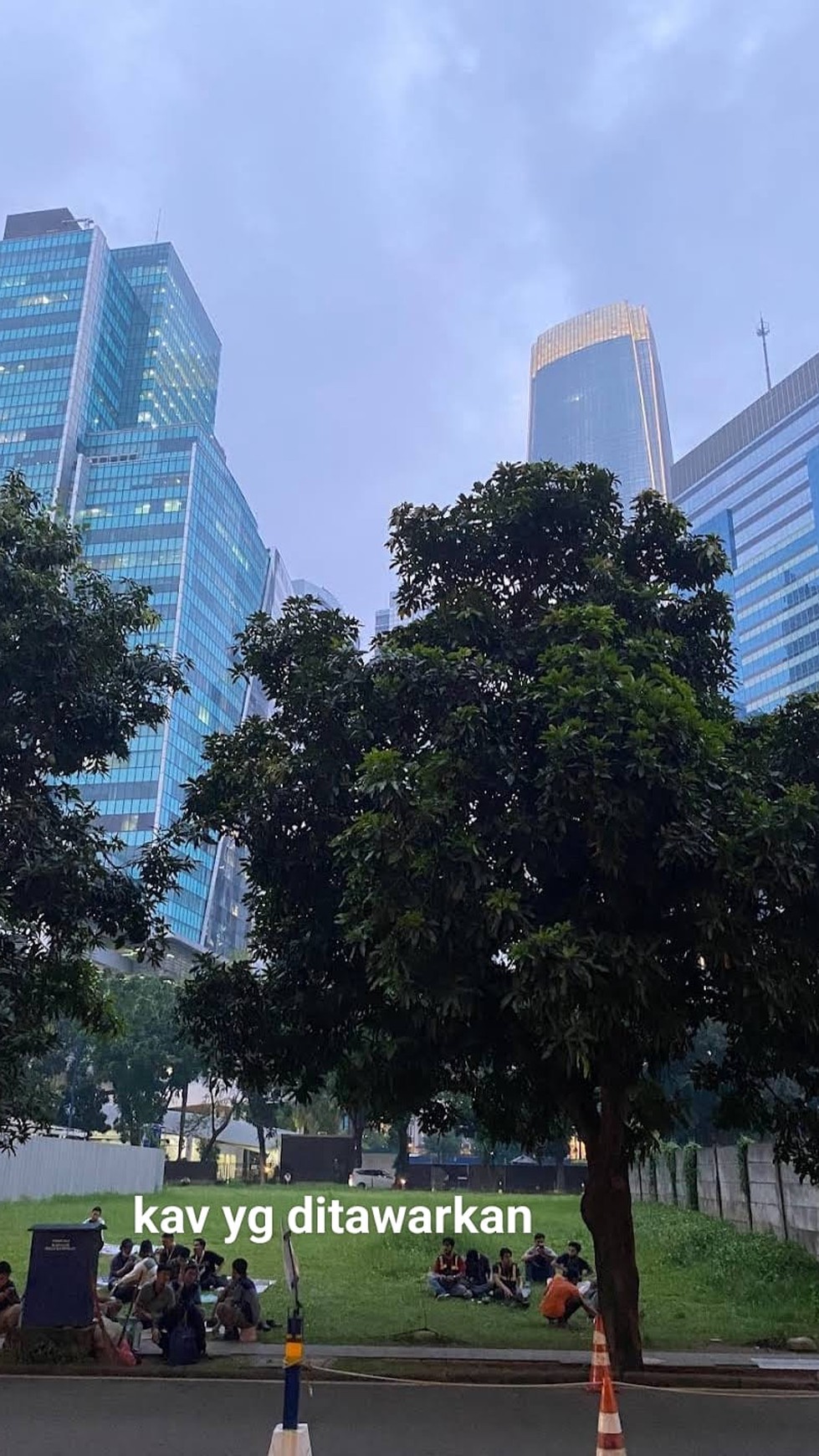 Kavling Commercial MEGA KUNINGAN,Jarang ada,sangat strategis,terletak di pusat bisnis jakarta.