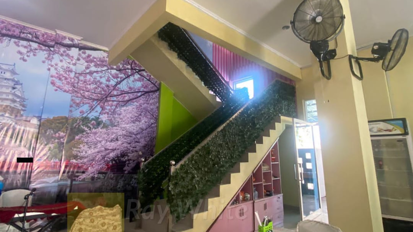 Tanah dan Bangunan eks Kantor di Pusat Kota