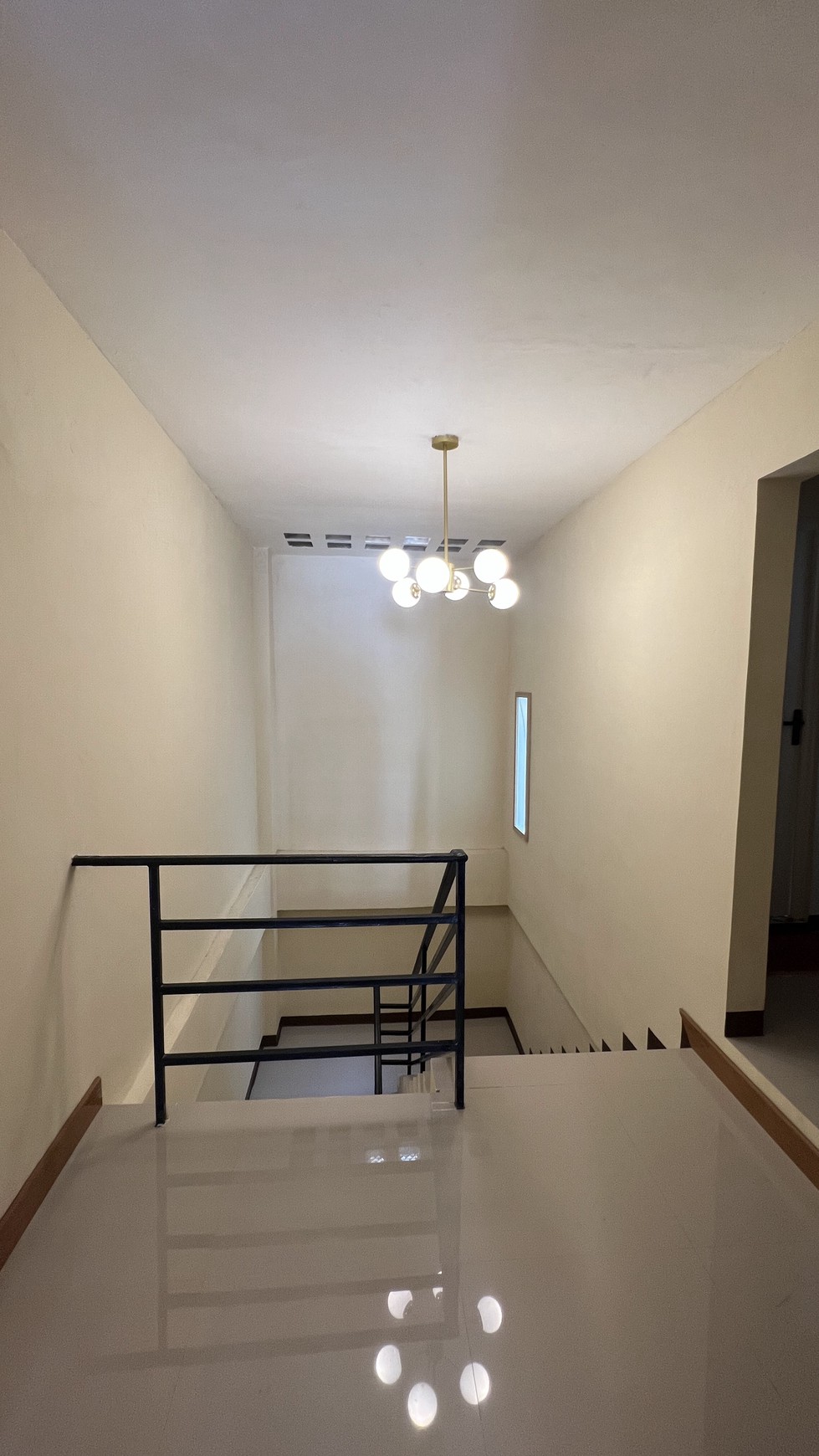 Bangunan Kostsan Baru dengan Full Furnished di Jakarta Pusat