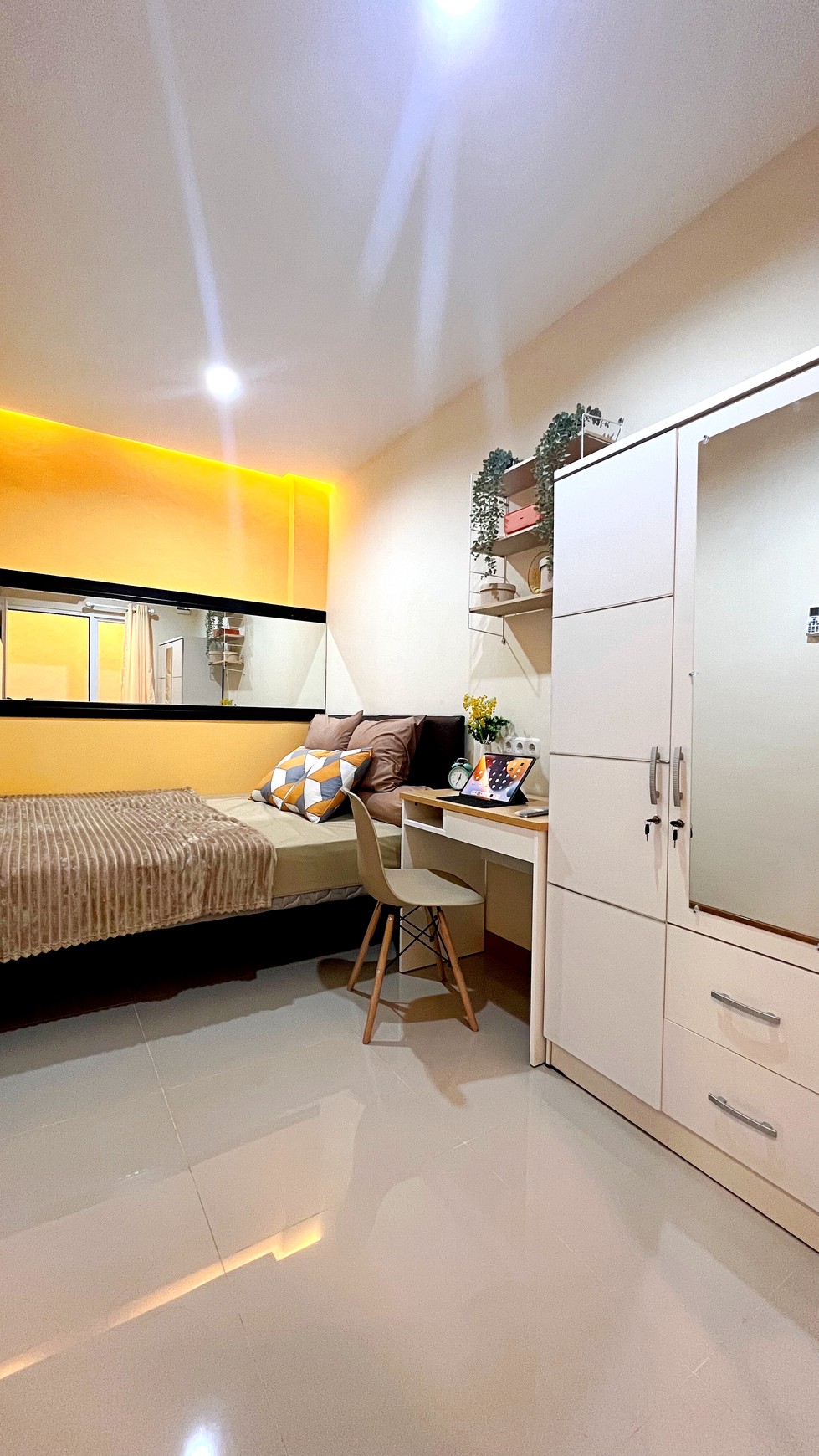 Bangunan Kostsan Baru dengan Full Furnished di Jakarta Pusat