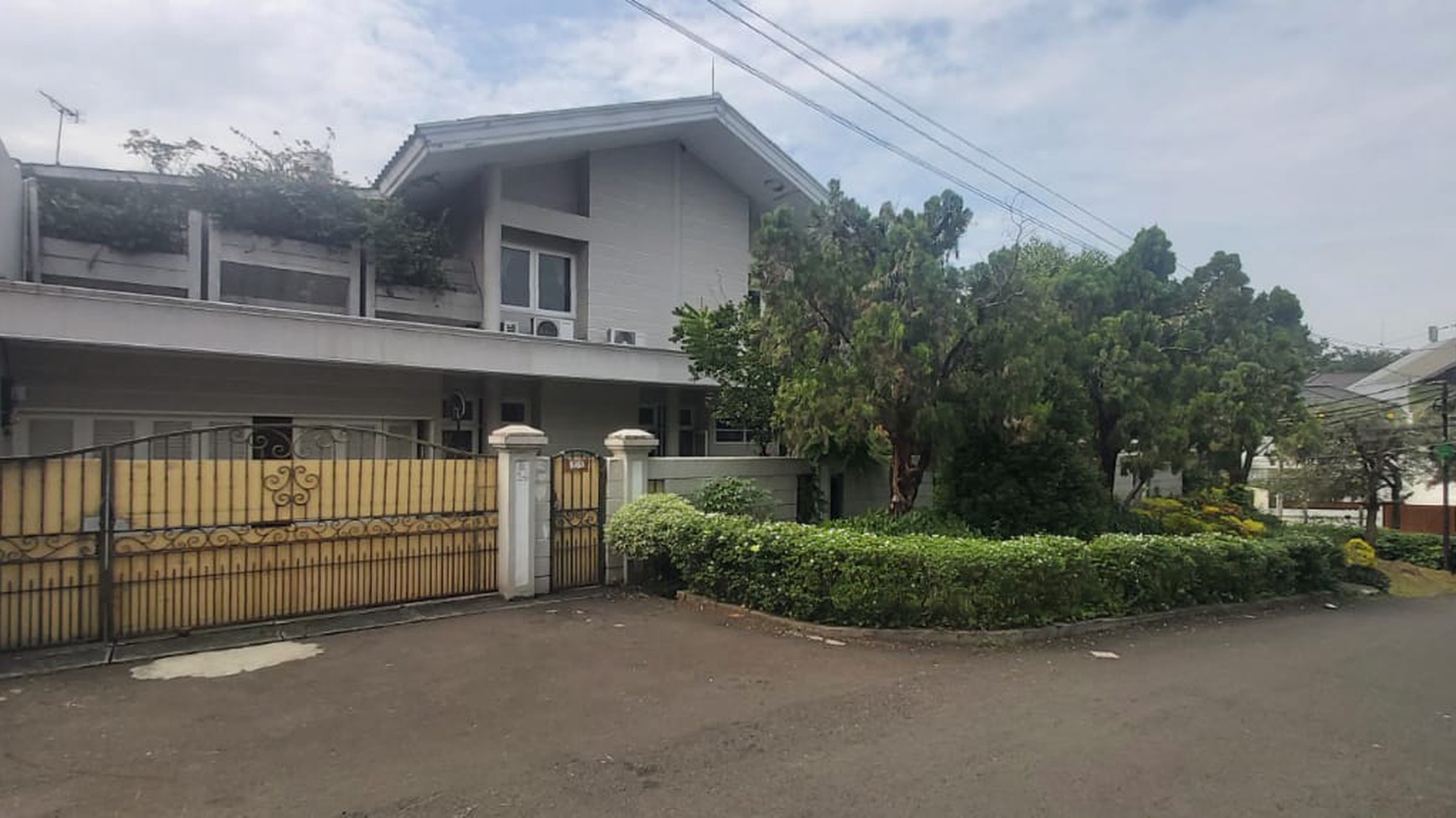 Lebak bulus lestari luas 620 posisi hoek