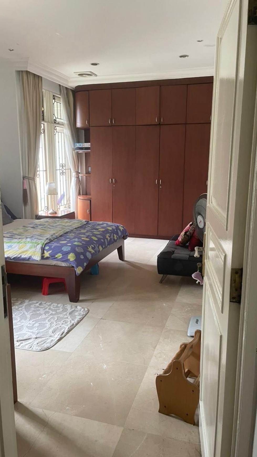 Lebak bulus lestari luas 620 posisi hoek