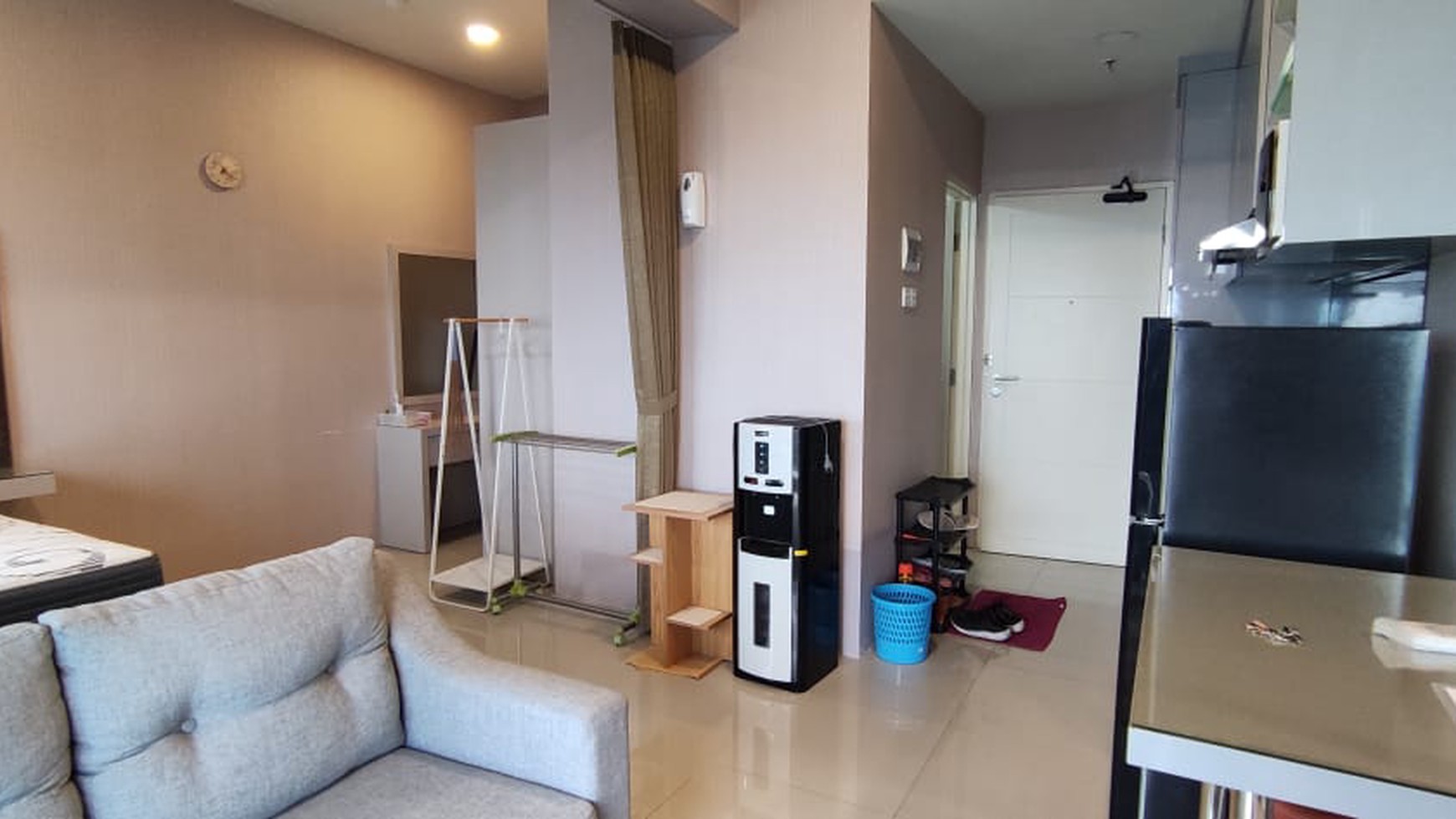 Dijual Apartemen Tanglin 2 BR Renov Jadi 1 Bedroom FULL FURNISHED modern