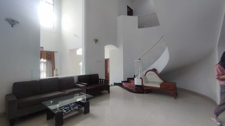 Rumah Lux di Parahayngan Rumah Villa, Bandung