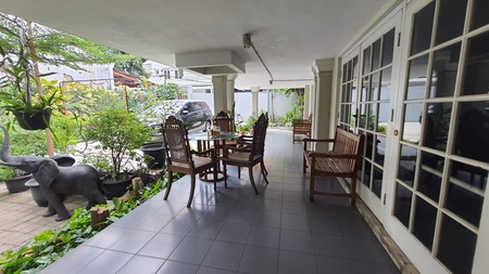 Rumah Siap Huni Lokasi Strategis dengan Bangunan Kokoh @Salemba, Jakarta Pusat
