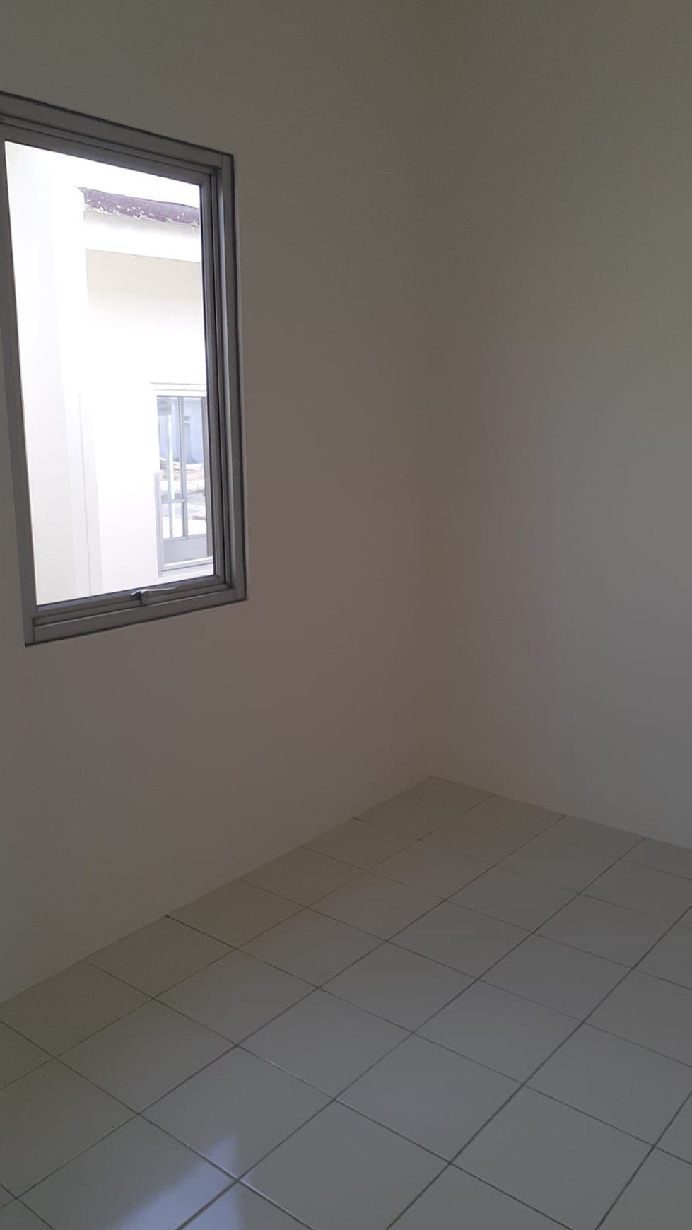 RUMAH BARU siap huni  di Kota Podomoro Tenjo