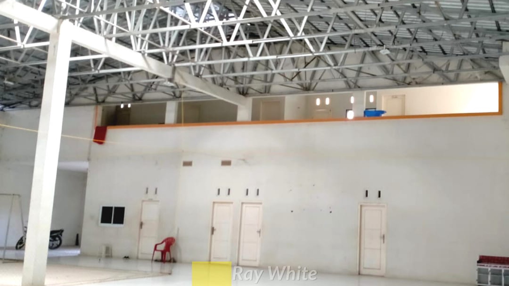 Gudang di Sukarame di Bandarlampung (rz)