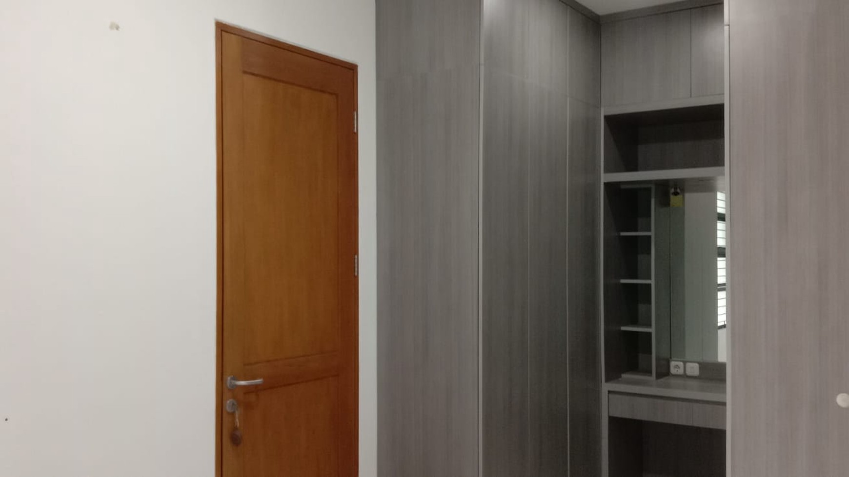 Rumah Minimalis Siap Huni dan Lokasi Strategis @Graha Adena