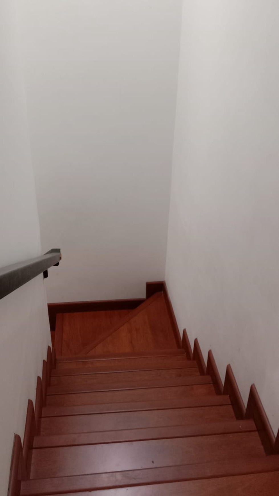 Rumah Minimalis Siap Huni dan Lokasi Strategis @Graha Adena