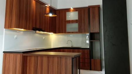 Rumah Minimalis Siap Huni dan Lokasi Strategis @Graha Adena