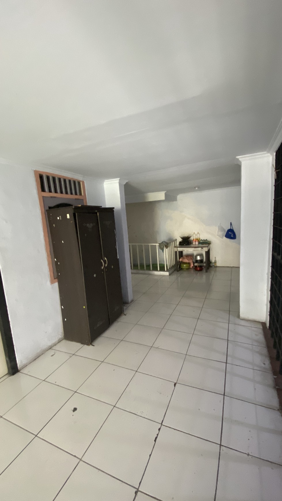 Rumah kost 3.5 lt nyaman dalam kompleks. Dekat dgn Pusat Bisnis & Mall