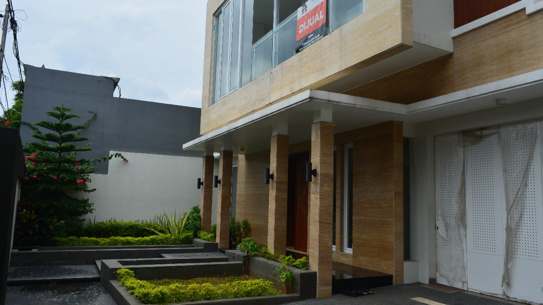 Dijual Luxury House Lokasi Kemang Jakarta Selatan