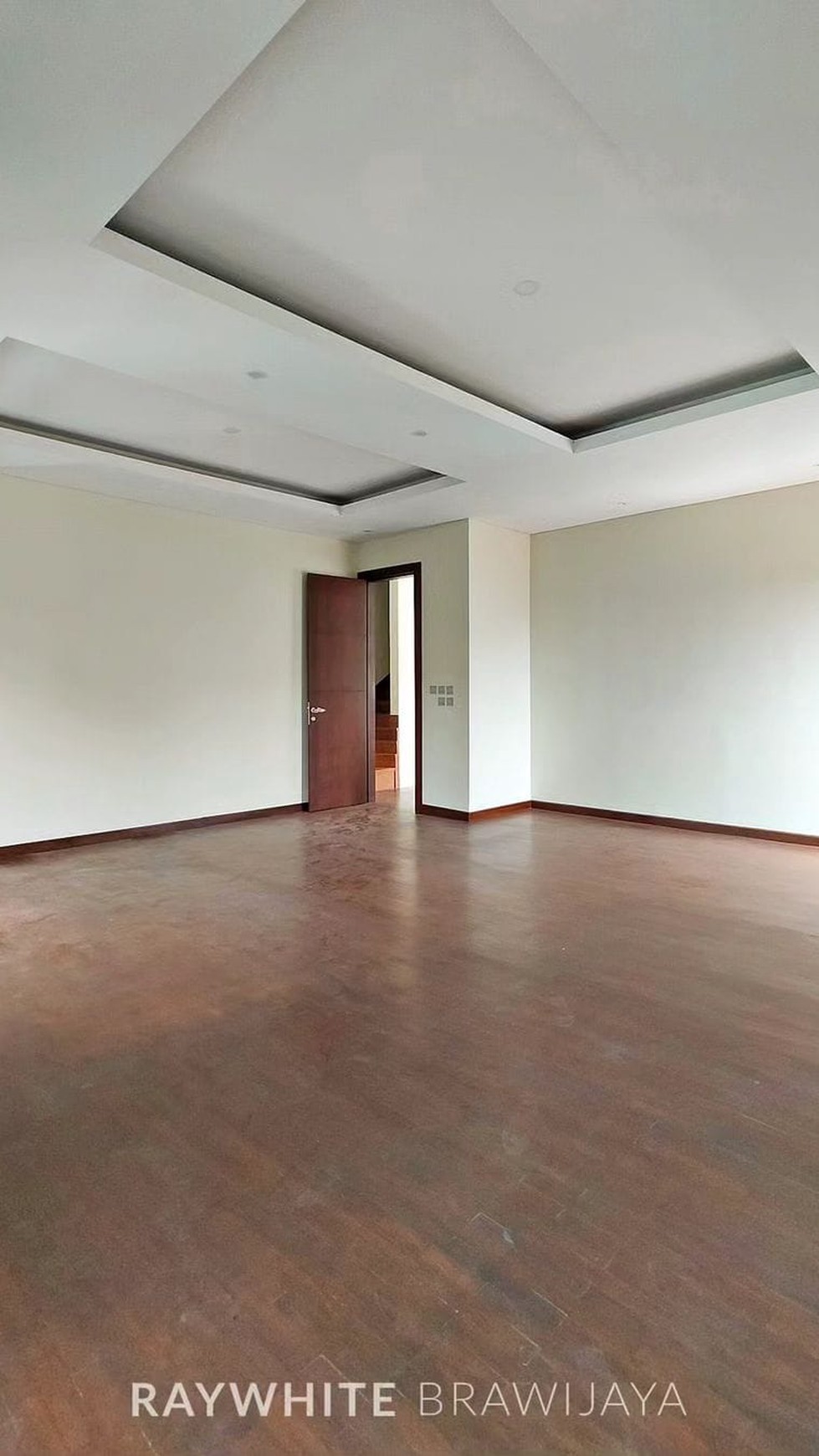 Rumah Classic Modern Siap Huni Area Pondok Indah