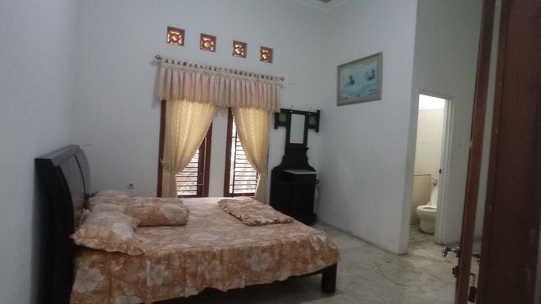 DiJual Villa Homey Pacet,View Gunung,cocok bwt Hotel