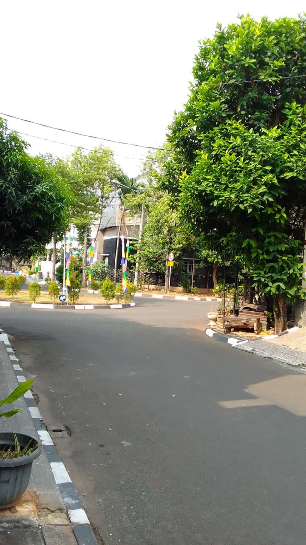 Rumah Siap Huni dalam Cluster dan Lokasi Strategis @Cluster Cempaka, Puri Beta