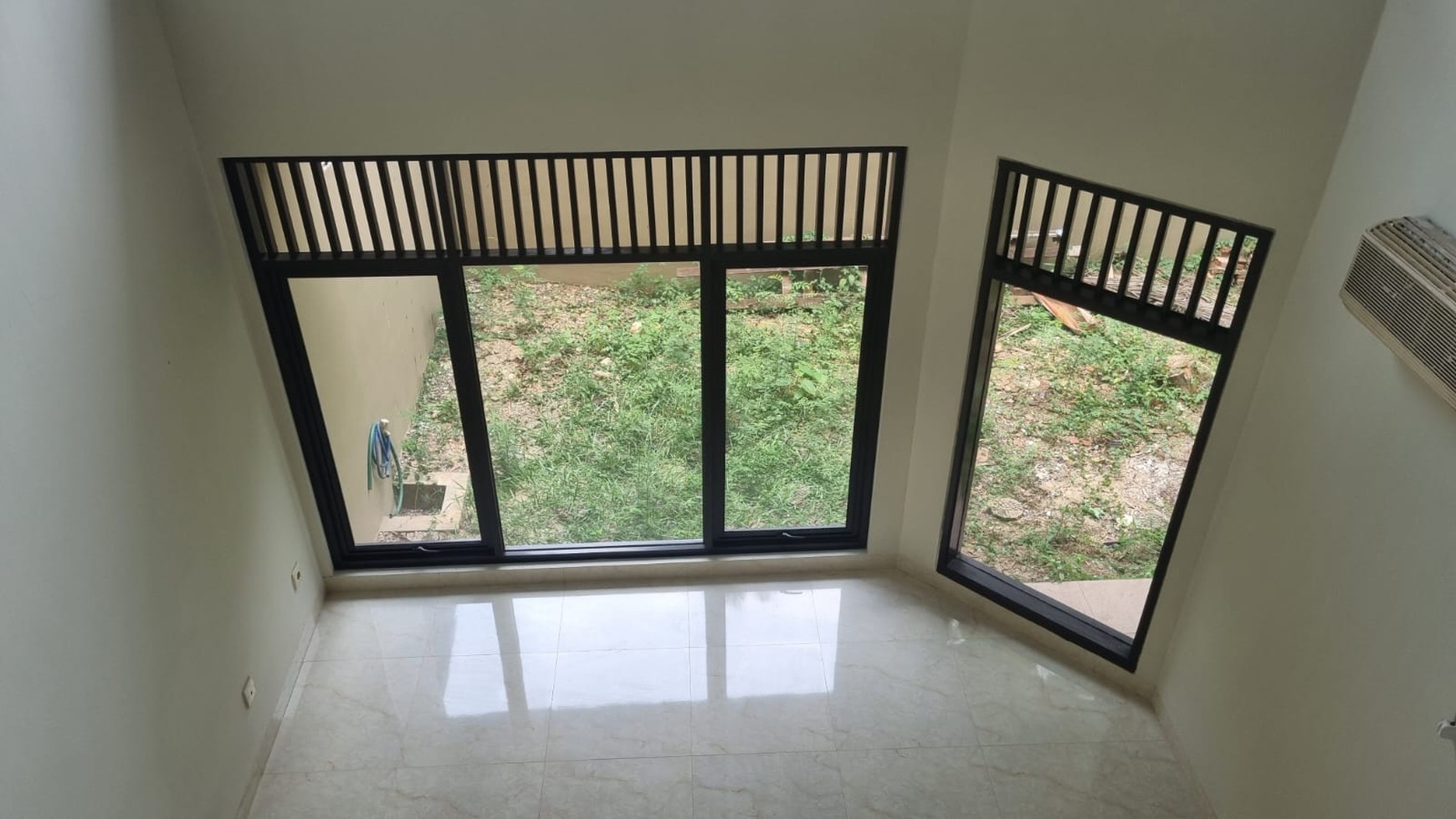 Dijual Rumah Taman Cendana Golf - Lippo Karawaci