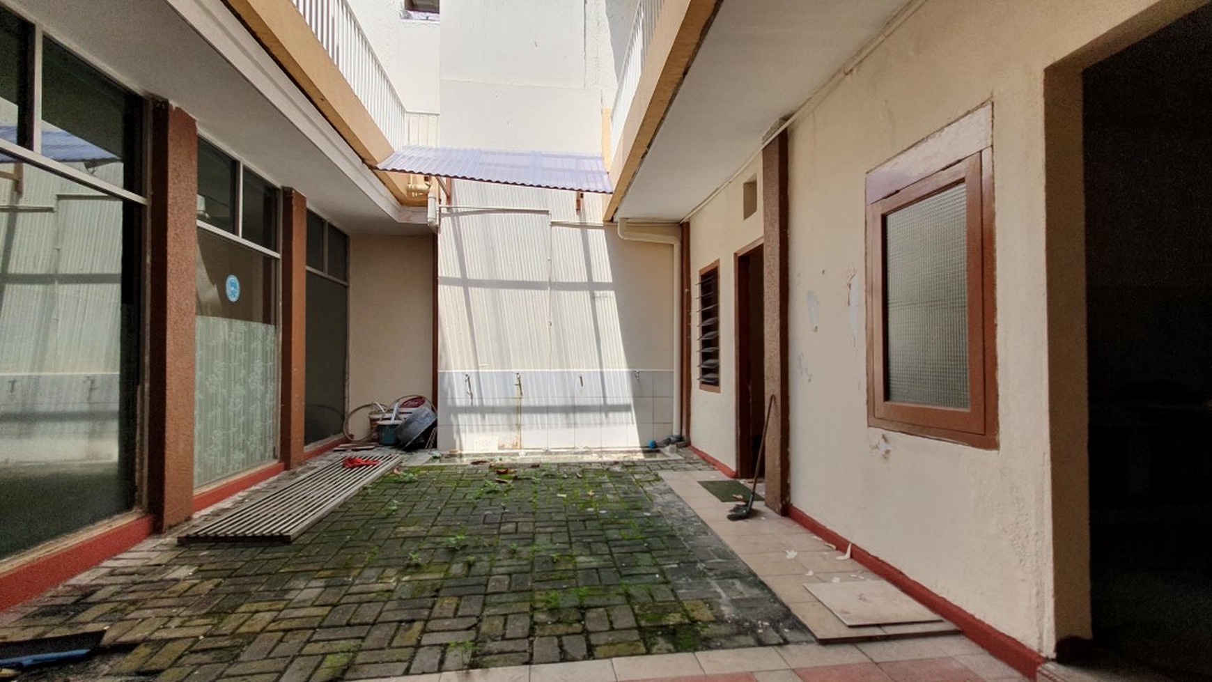 Rumah Kramat, Senen Luas  13x30m2