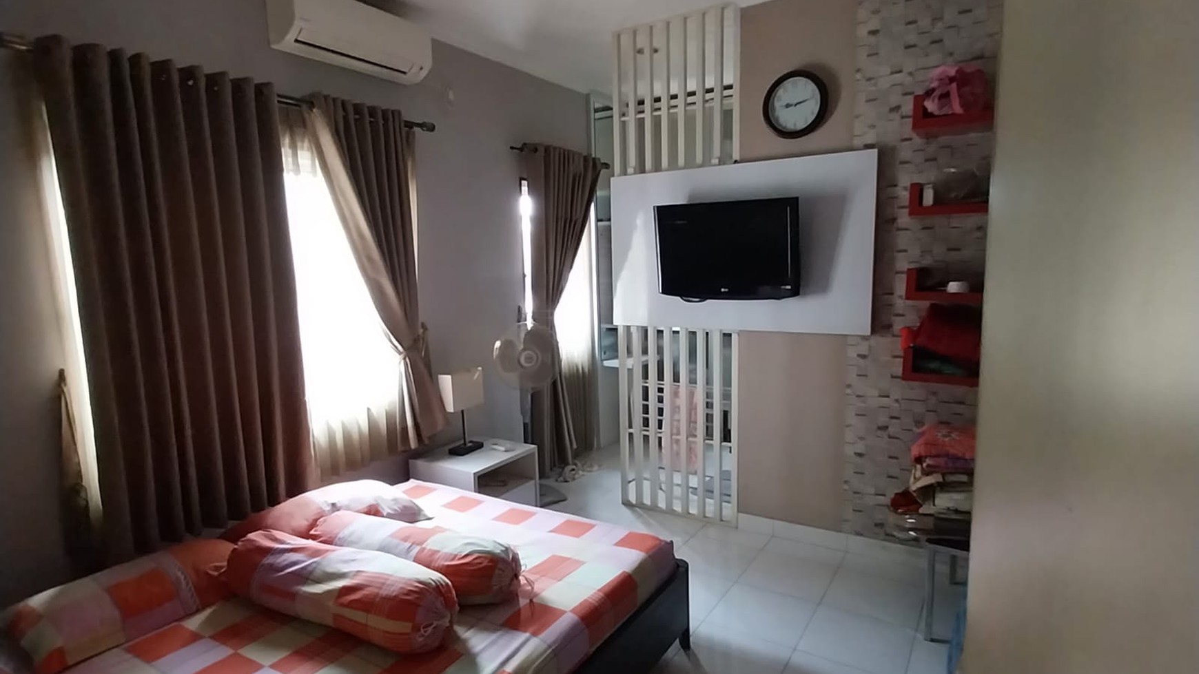 Super Deal. Rumah Full Renov Furnished di Boulevard Kota Wisata Cibubur  