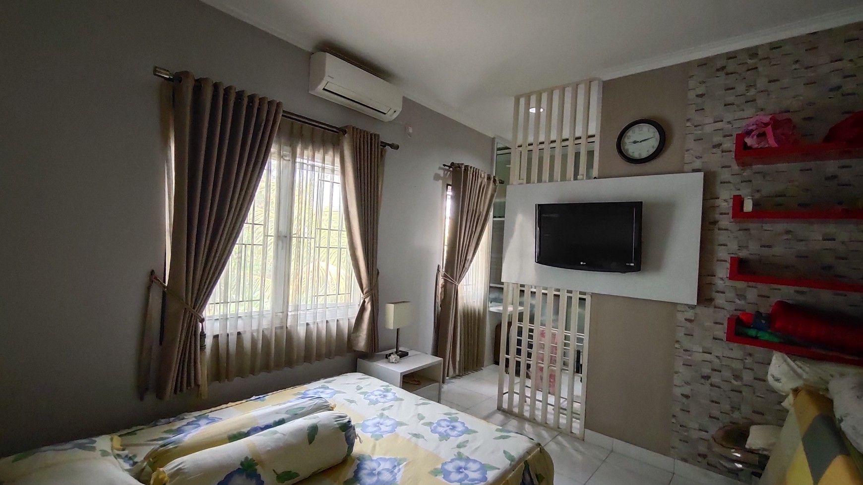 Super Deal. Rumah Full Renov Furnished di Boulevard Kota Wisata Cibubur  