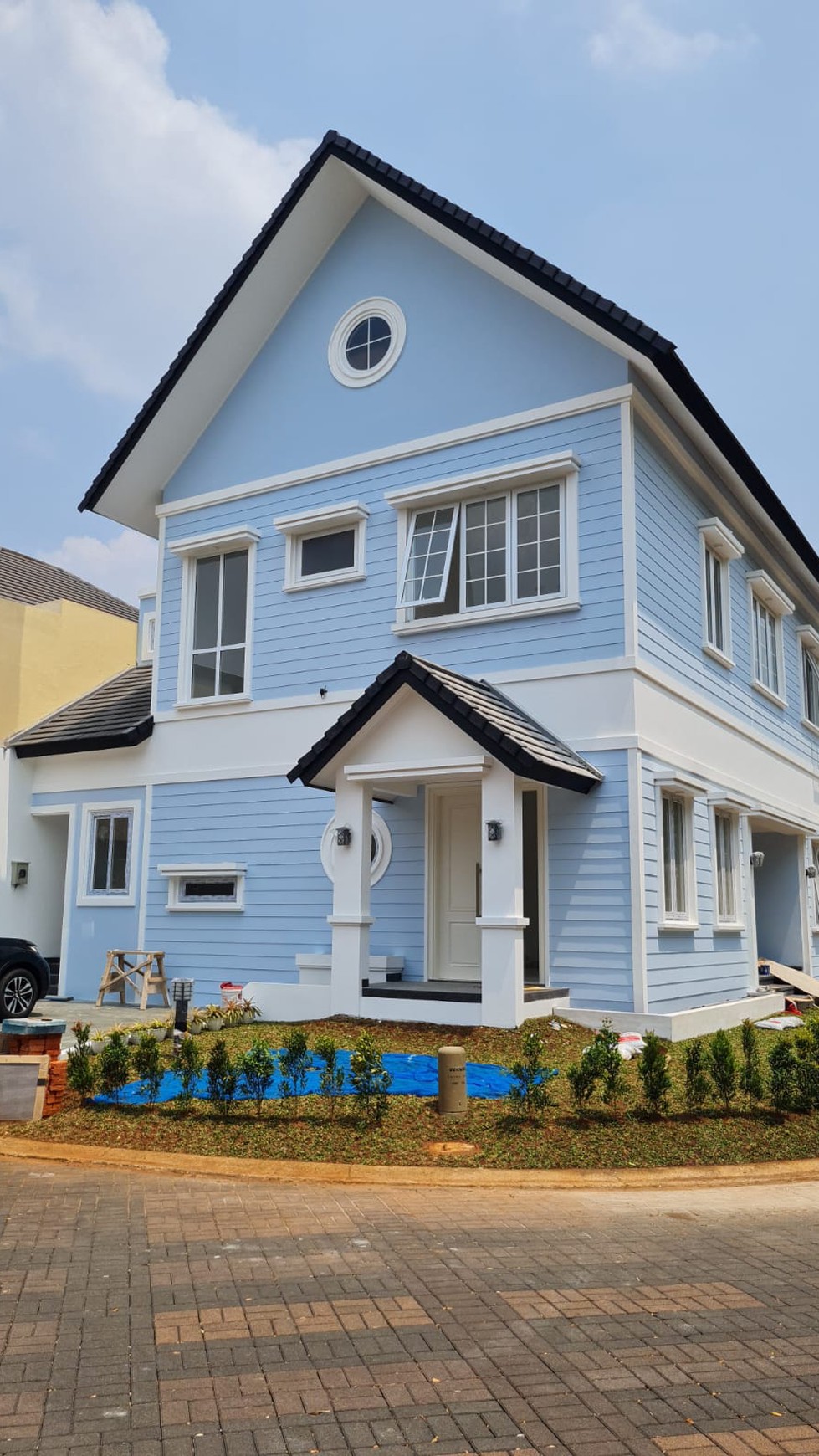 Dijual Rumah Cantik di Eminent Bsd City