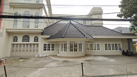 Kantor di MAINROAD PASIRKALIKI  ( cocok untuk berbagai usaha Bank, apotik,  kuliner, otomotif , kantor mini market dll)