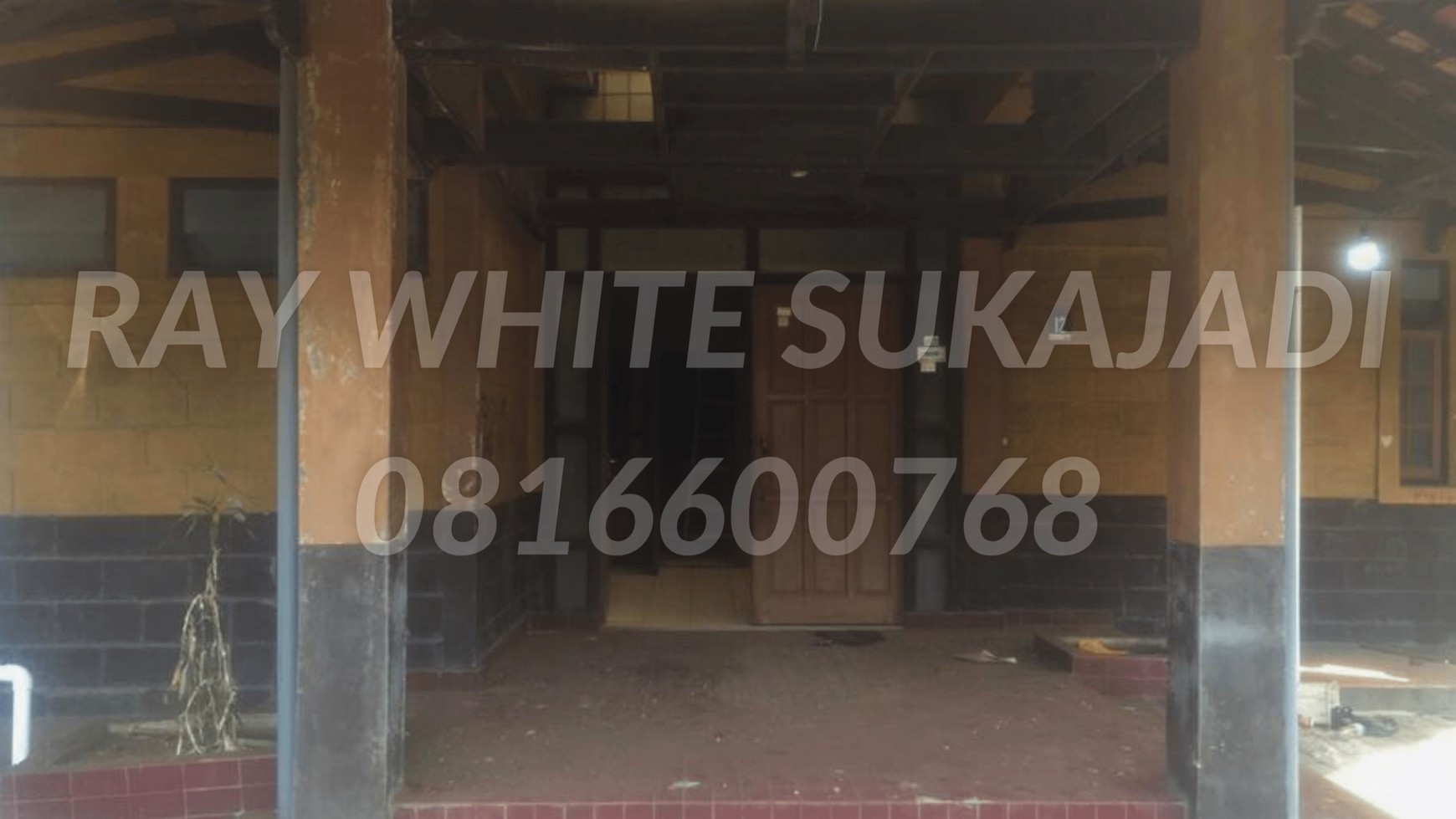 DIJUAL Rumah + GOR Sayap BKR (Hitung Tanah Saja)