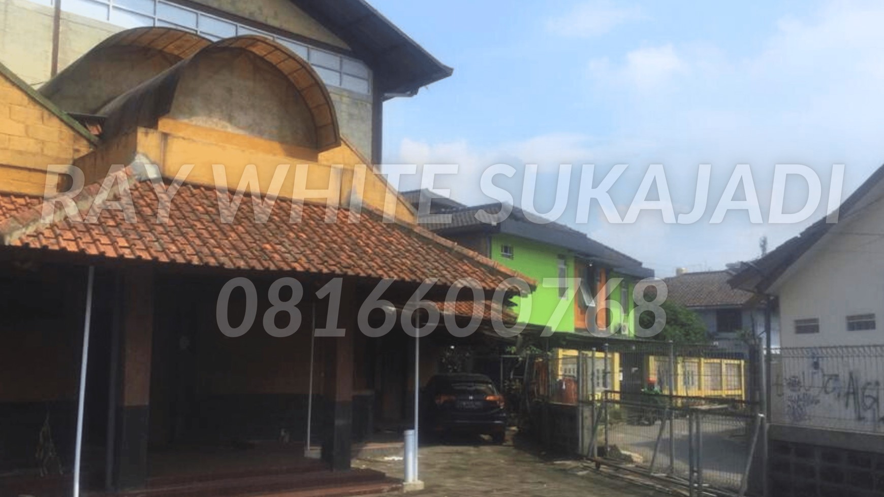 DIJUAL Rumah + GOR Sayap BKR (Hitung Tanah Saja)