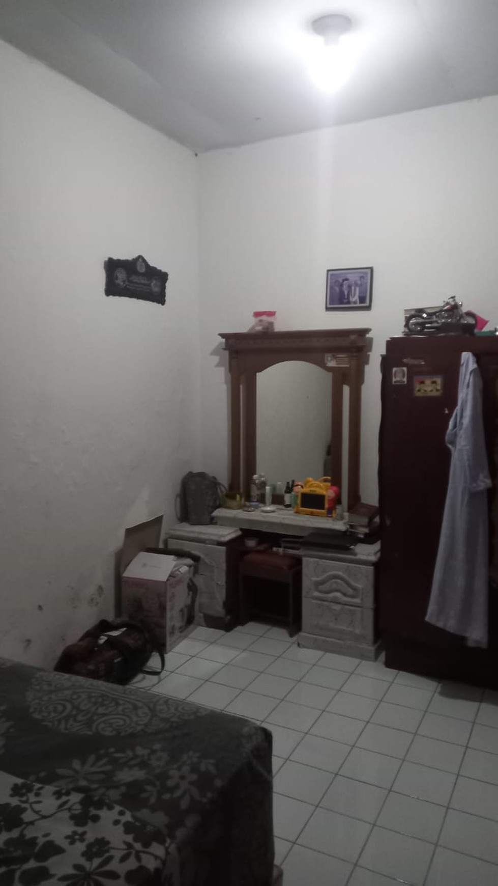 Dijual rumah diJL. Mangga Perum Karawaci Tangerang