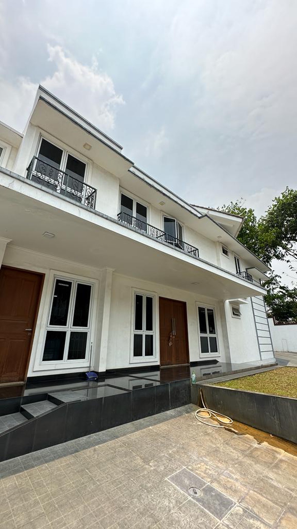 Dijual Rumah Permata Hijau 