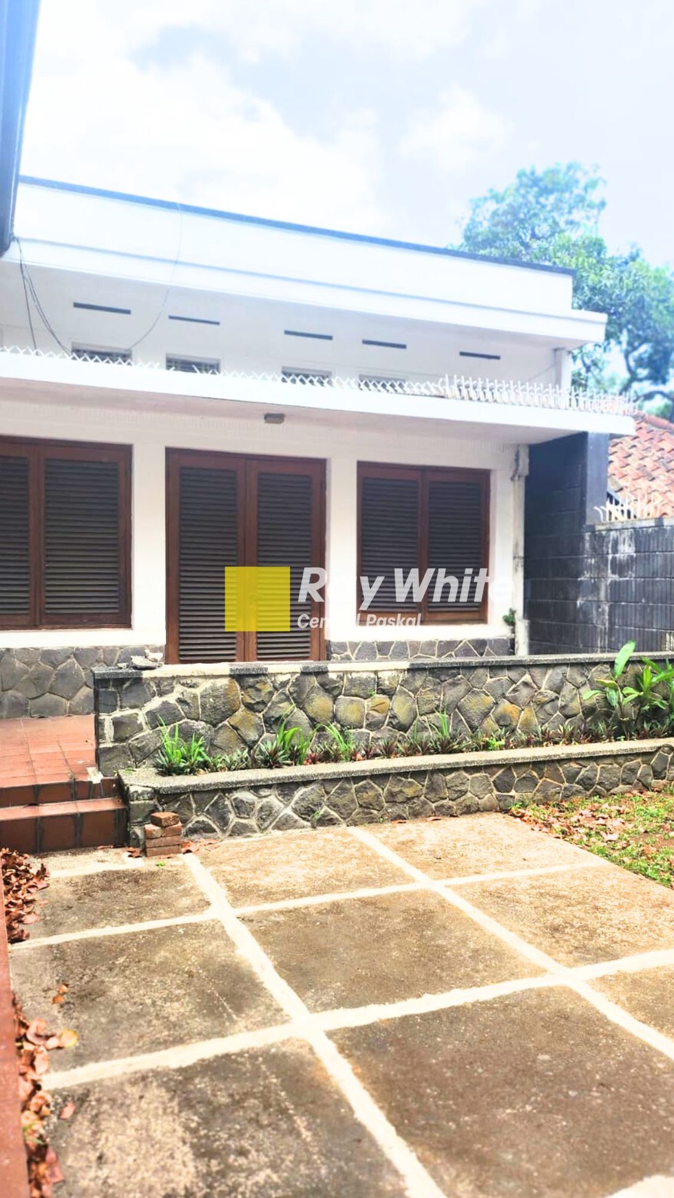 Rumah Heritage Tipe C di Sayap Dago Bandung