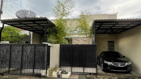 Dijual Rumah Darmo Harapan Indah - Darmo Permai area Surabaya Barat - Modern Desain Row Jalan 3 Mobil LUAS