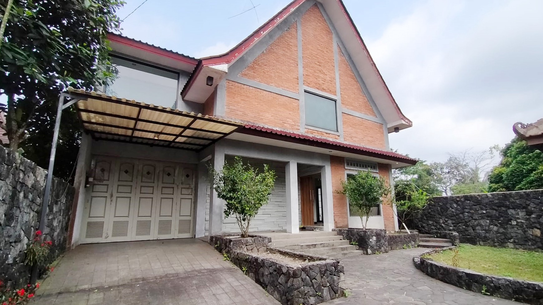 Miliki Rumah Konsep Villa Modern Lokasi Asri Di Pakem, Hargobinangun, Sleman