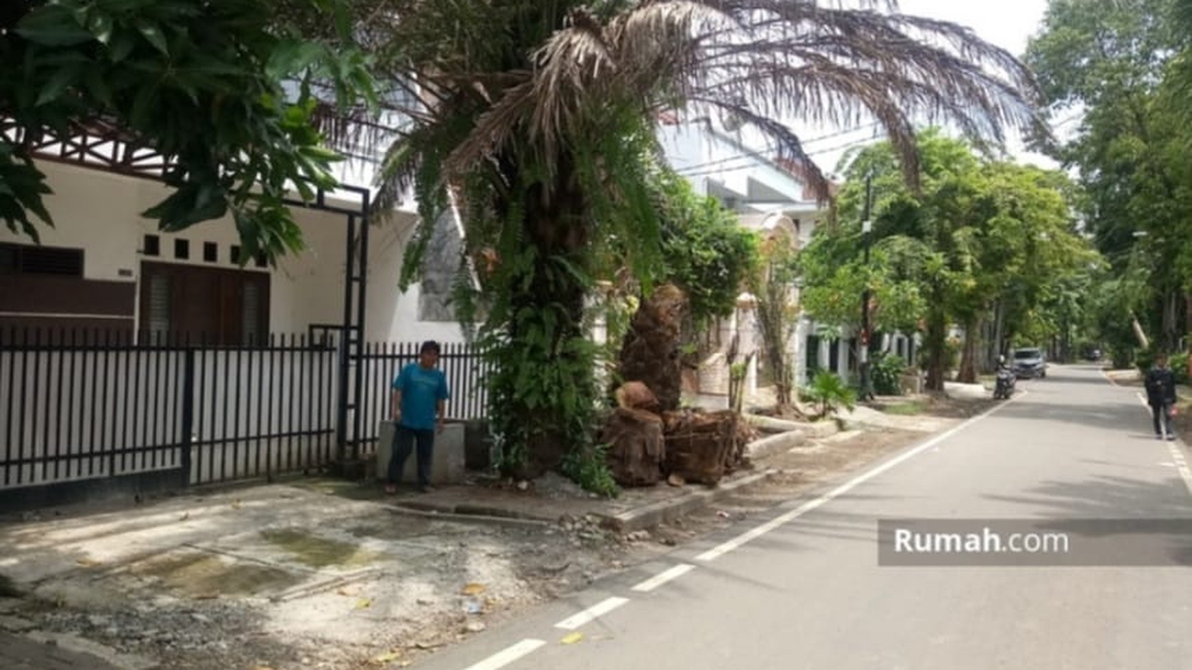 Rumah 2 lantai di Cempaka Putih Tengah   hitung tanah saja  Jakarta Pusat