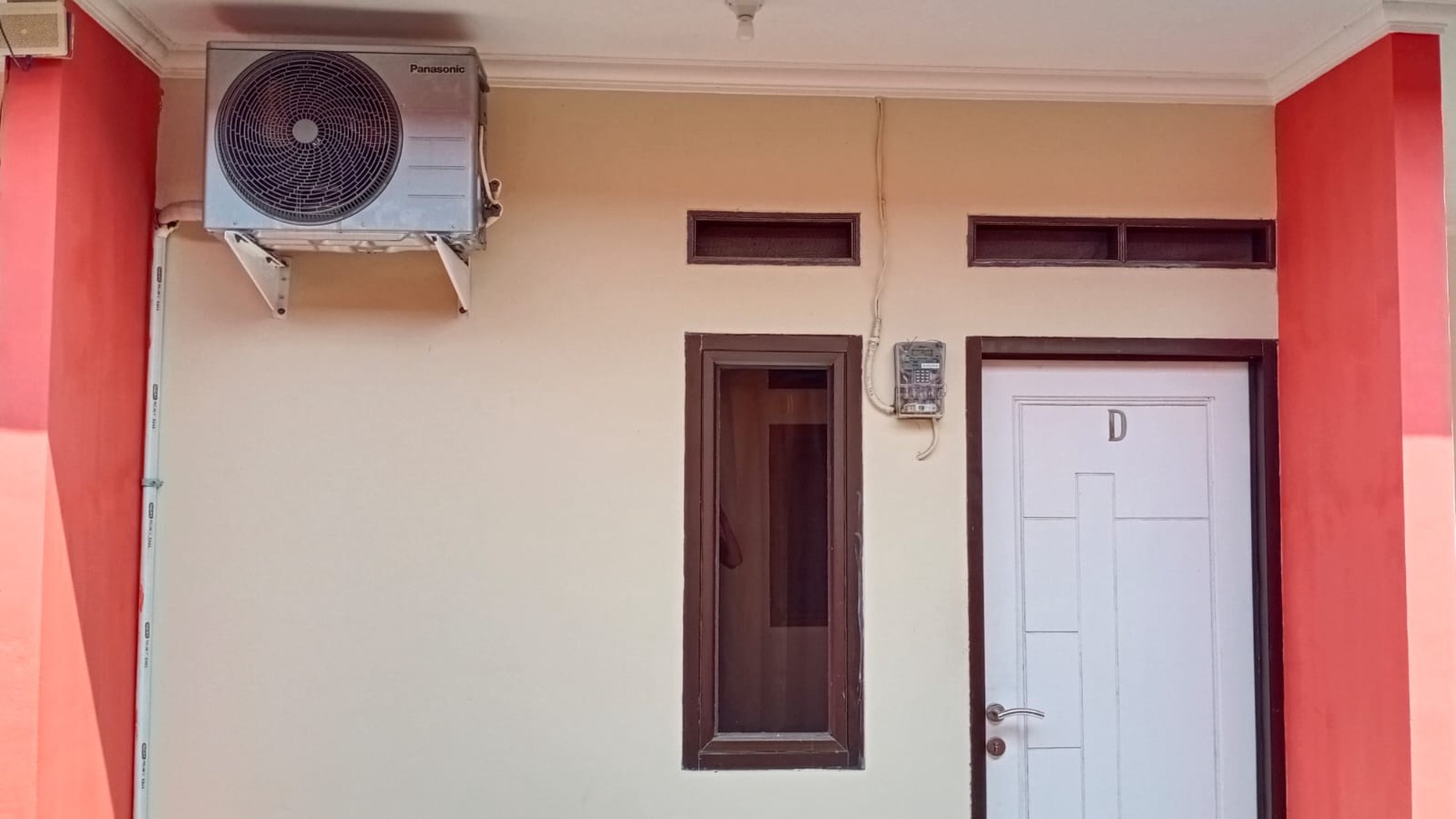 Dijual Cepat !! Rumah Kosan ,Karawang - Cikampek