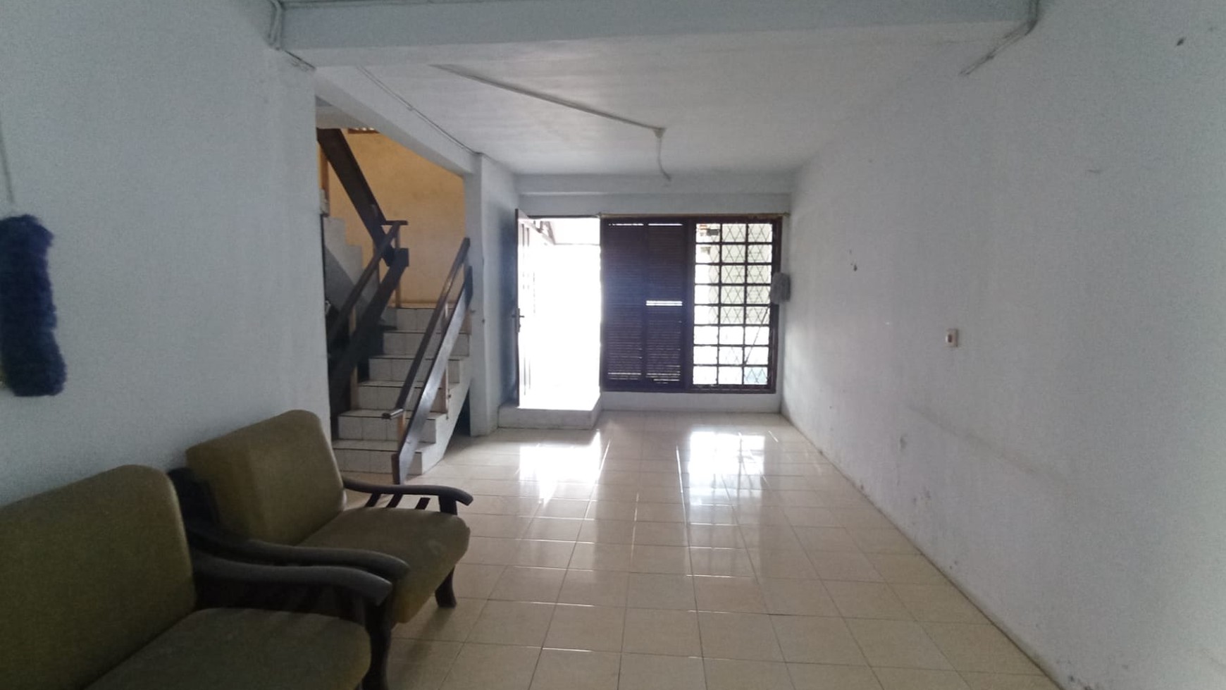 Dijual rumah di JL. Hayam Wuruk Perum 4 Karawaci Tangerang