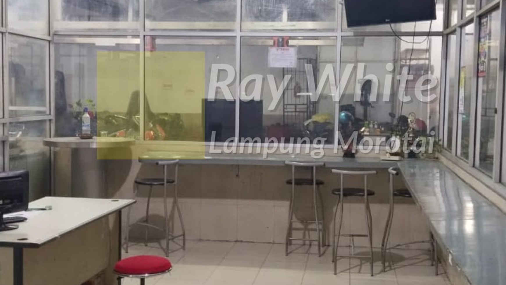 Ruko 3 lantai Dijual Cepat ay