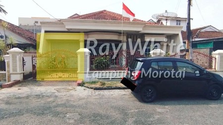 Dijual Rumah 2 Lantai di Pahoman