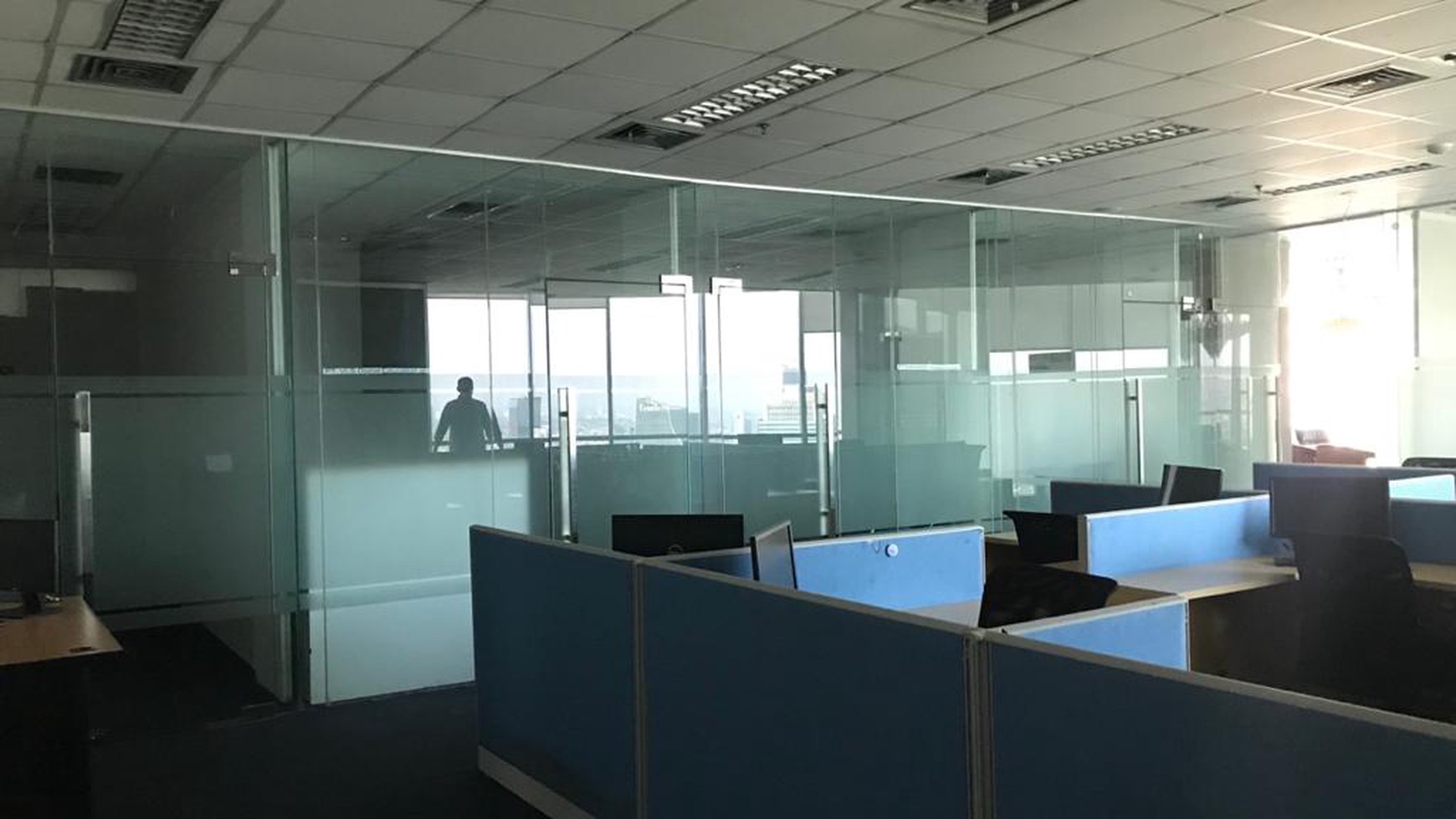  Dijual Murah Office Space  AXA Tower 30juta permeter jakarta selatan