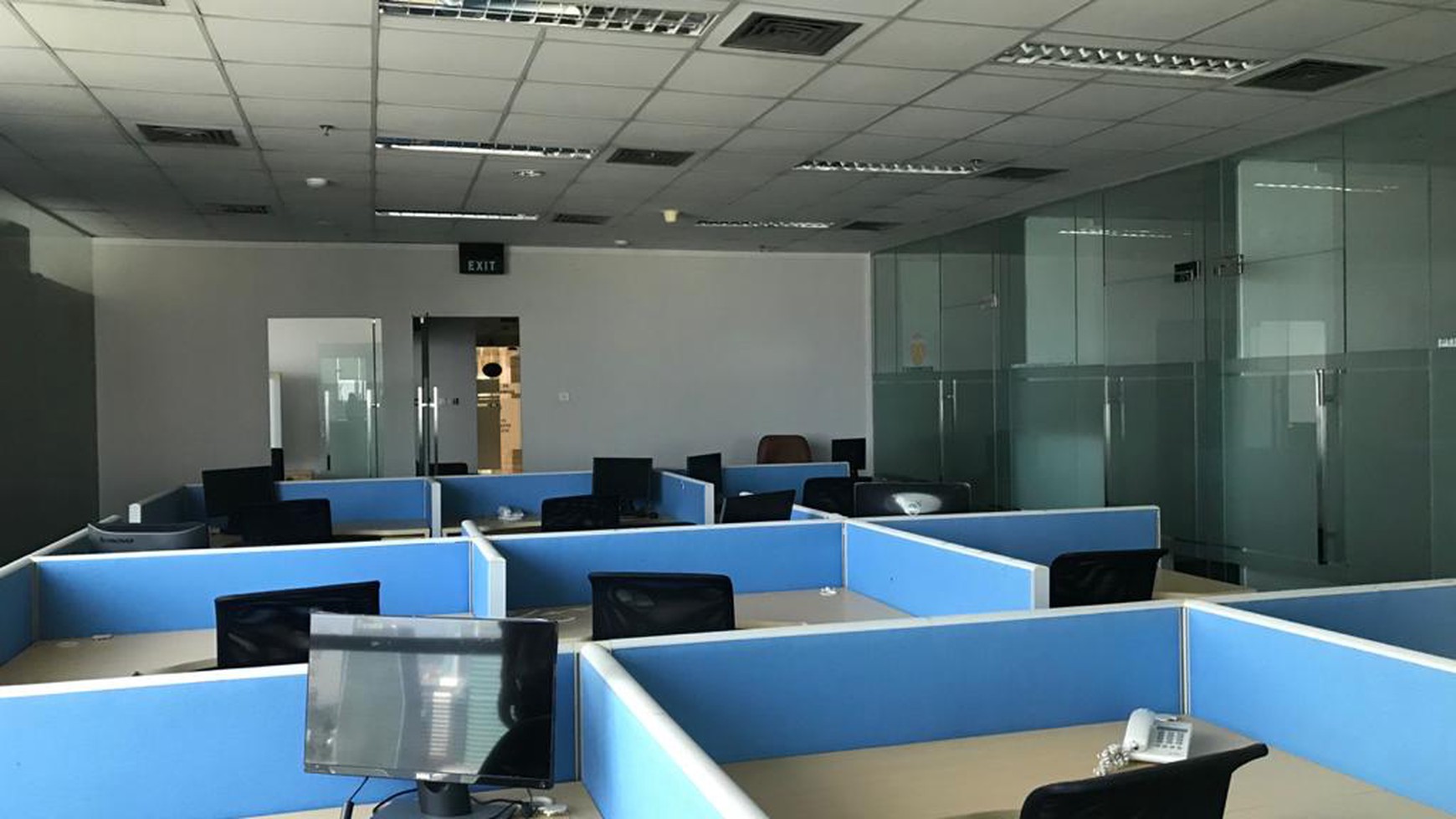  Dijual Murah Office Space  AXA Tower 30juta permeter jakarta selatan