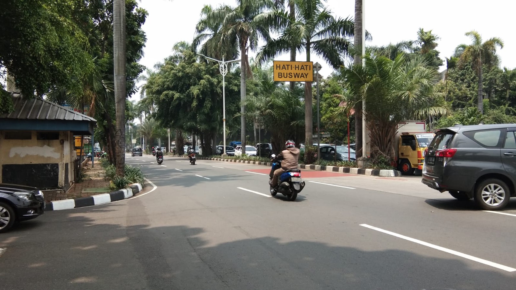 TANAH DIJUAL JALAN METRO PONDOK INDAH JAKARTA SELATAN