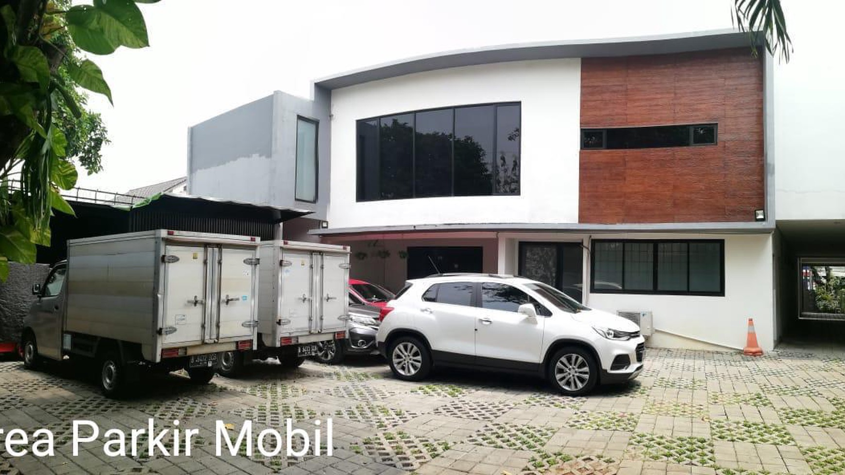 Dijual Homey Office Modern / Bangunan MT Haryono Jakarta Selatan