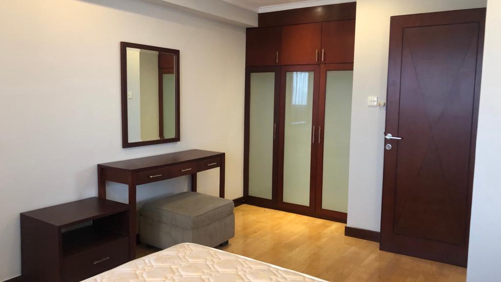 Penthouse di Bonavista Raya, Lebak Bulus, Jakarta Selatan 