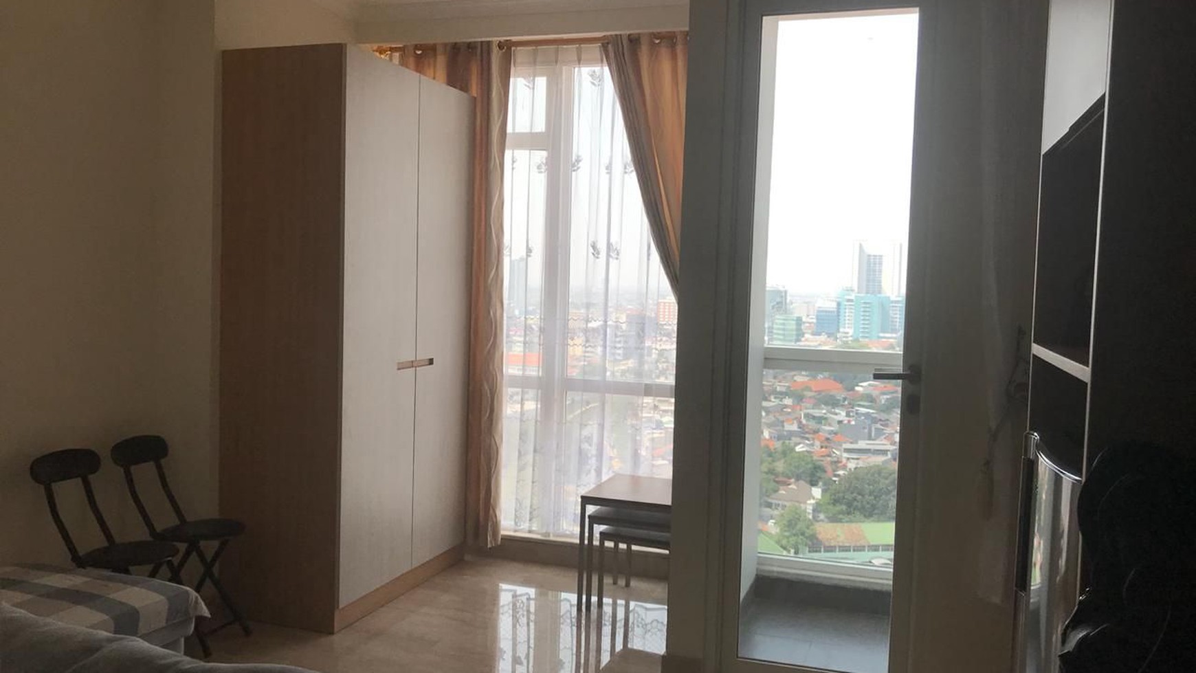 Harus Terjual Segera Menteng Park Apartment